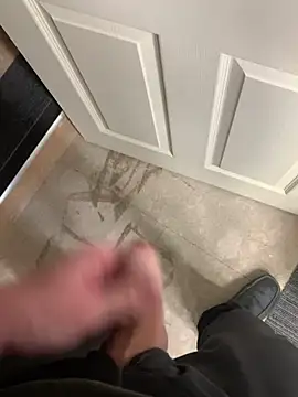 Snapshot of cmp24 chatting on February 28, 2025, 3:15 pm cmp24 online show from February 28, 2025, 3:15 pm