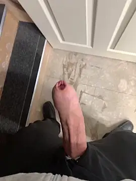 Snapshot of cmp24 chatting on March 21, 2025, 2:07 pm cmp24 online show from March 21, 2025, 2:07 pm