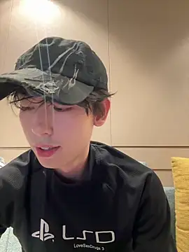 Snapshot of 1a1a1alll chatting on February 10, 2025, 2:26 pm 1a1a1alll online show from February 10, 2025, 2:26 pm