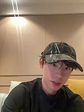 Snapshot of 1a1a1alll chatting on February 5, 2025, 2:26 pm 1a1a1alll online show from February 5, 2025, 2:26 pm