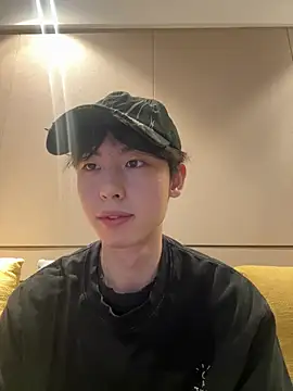 Snapshot of 1a1a1alll chatting on February 27, 2025, 2:43 pm 1a1a1alll online show from February 27, 2025, 2:43 pm