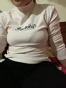 Milk Mom99 online show from December 19, 2024, 5:51 am