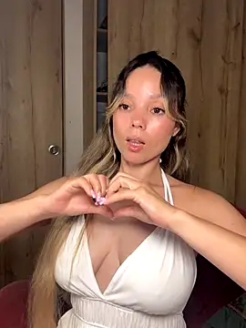 nakary00 online show from November 26, 2025, 2:00 am