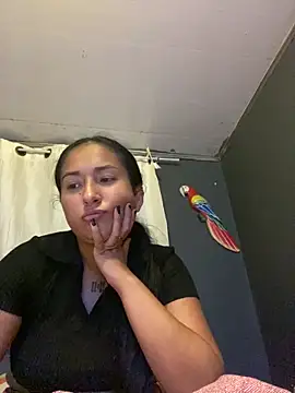 Snapshot of luna_asss chatting on May 5, 2026, 1:08 am luna asss online show from May 5, 2026, 1:08 am