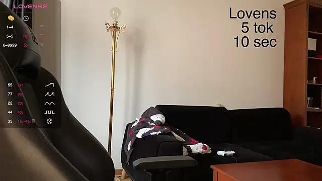 Snapshot of Sexy_Sweets chatting on October 24, 2025, 6:23 am Sexy Sweets online show from October 24, 2025, 6:23 am