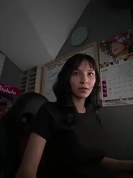 Naomi-Haruno online show from May 11, 2026, 5:31 am