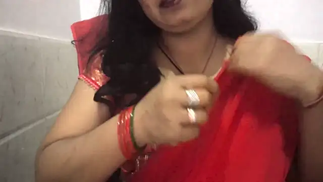 Snapshot of Gulaboo_bhabi chatting on April 6, 2026, 9:49 pm Gulaboo bhabi online show from April 6, 2026, 9:49 pm
