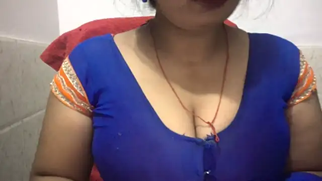 Snapshot of Gulaboo_bhabi chatting on April 10, 2026, 9:22 pm Gulaboo bhabi online show from April 10, 2026, 9:22 pm