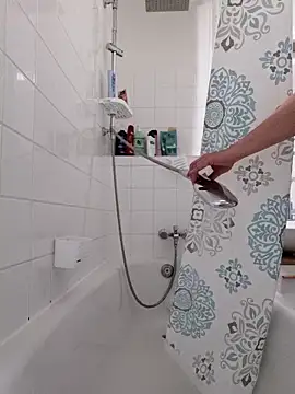 Snapshot of Chriso0007 chatting on November 8, 2025, 12:09 pm Chriso0007 online show from November 8, 2025, 12:09 pm