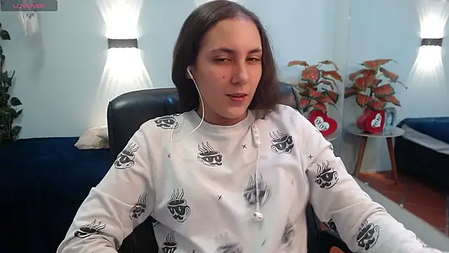 Snapshot of xlunna chatting on October 18, 2025, 2:19 pm xlunna online show from October 18, 2025, 2:19 pm