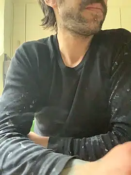 Snapshot of Natric24 chatting on December 17, 2024, 12:22 pm Natric24 online show from December 17, 2024, 12:22 pm