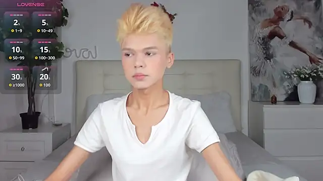 Snapshot of Felix_Rey chatting on November 22, 2025, 8:51 pm Felix Rey online show from November 22, 2025, 8:51 pm