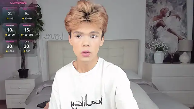 Snapshot of Felix_Rey chatting on October 9, 2025, 7:36 pm Felix Rey online show from October 9, 2025, 7:36 pm