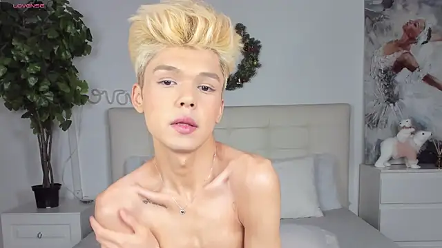 Snapshot of Felix_Rey chatting on December 4, 2025, 6:18 pm Felix Rey online show from December 4, 2025, 6:18 pm