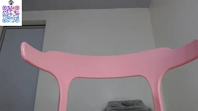 Snapshot of Kitty_Mifl chatting on May 26, 2026, 2:53 am Kitty Mifl online show from May 26, 2026, 2:53 am