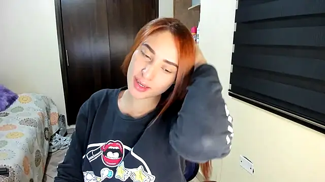 Snapshot of Amy_Walker chatting on October 9, 2025, 6:30 pm Amy Walker online show from October 9, 2025, 6:30 pm