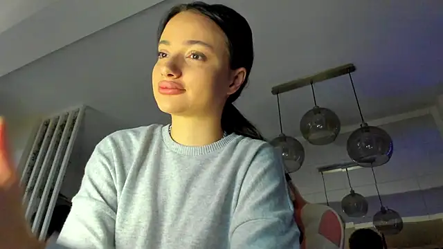 Snapshot of IreneVON chatting on October 16, 2025, 3:59 am IreneVON online show from October 16, 2025, 3:59 am