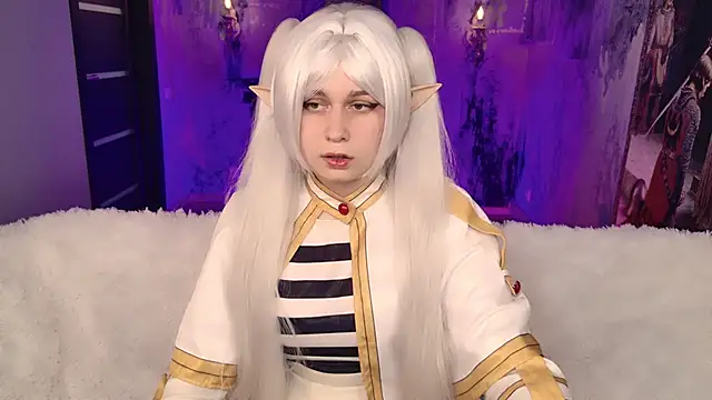 FioraMarmoris online show from December 1, 2025, 2:07 pm