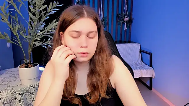 Snapshot of FioraMarmoris chatting on March 15, 2026, 5:25 am FioraMarmoris online show from March 15, 2026, 5:25 am