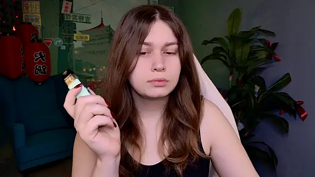 Snapshot of FioraMarmoris chatting on March 7, 2026, 5:03 am FioraMarmoris online show from March 7, 2026, 5:03 am