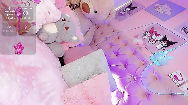 Snapshot of Cute_Roxxy chatting on May 31, 2026, 6:09 pm Cute Roxxy online show from May 31, 2026, 6:09 pm