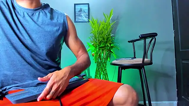 Damian 022 online show from November 15, 2025, 2:32 pm