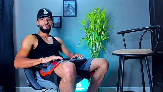 Damian 022 online show from March 16, 2026, 12:31 pm