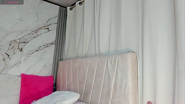 Snapshot of angeli_sexi chatting on November 9, 2025, 12:58 am angeli sexi online show from November 9, 2025, 12:58 am