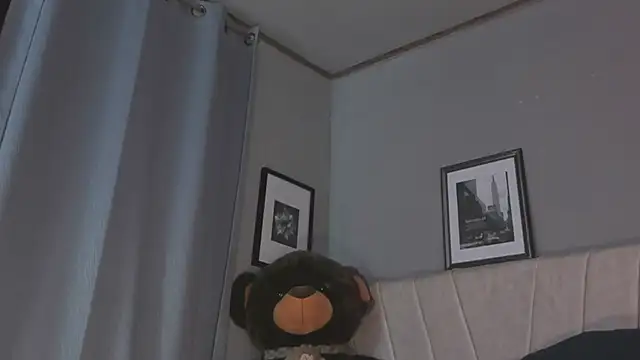 angeli sexi online show from February 8, 2026, 12:30 am