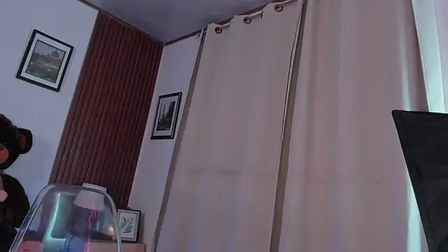 Snapshot of angeli_sexi chatting on May 31, 2026, 12:27 am angeli sexi online show from May 31, 2026, 12:27 am