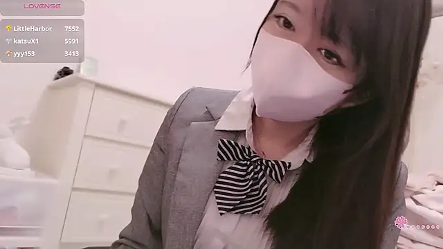 maii- online show from February 21, 2026, 9:06 pm