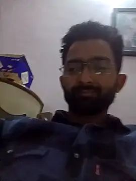 sagarghai07 online show from May 4, 2026, 6:44 pm