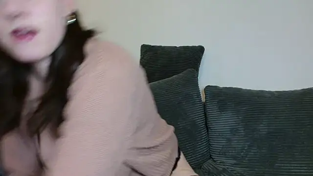 Jasmin-White online show from February 5, 2026, 6:59 pm