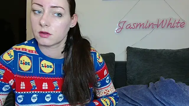 Jasmin-White online show from April 12, 2026, 1:47 pm