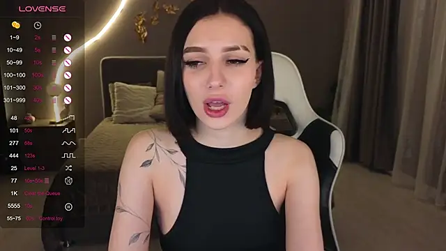 Snapshot of ammy_cummy chatting on October 28, 2025, 10:58 am ammy cummy online show from October 28, 2025, 10:58 am