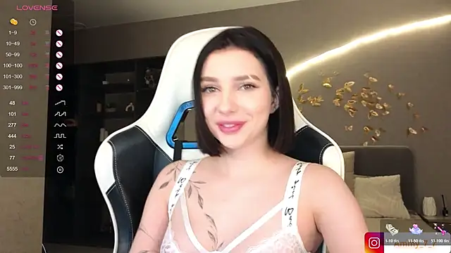 Snapshot of ammy_cummy chatting on November 27, 2025, 9:32 am ammy cummy online show from November 27, 2025, 9:32 am