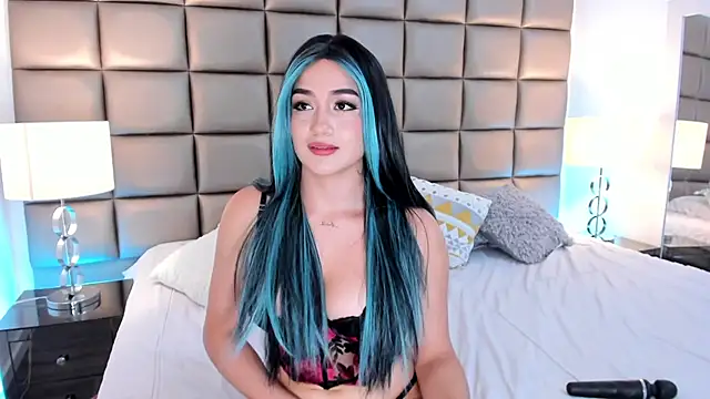 AnnyHizzle online show from February 28, 2025, 3:15 am