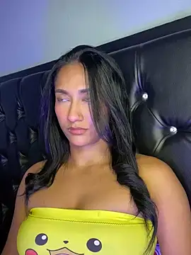 Snapshot of mailyreid chatting on November 27, 2025, 3:18 am mailyreid online show from November 27, 2025, 3:18 am