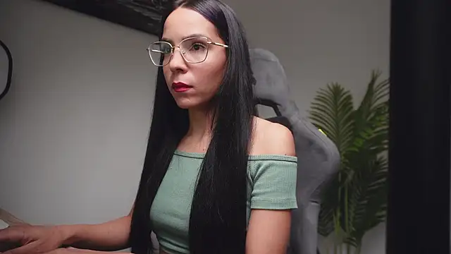 Snapshot of little-eli chatting on March 4, 2026, 7:10 pm little-eli online show from March 4, 2026, 7:10 pm