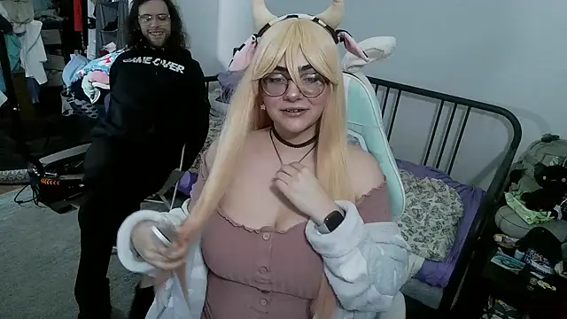 Snapshot of mochi_rainbow chatting on February 24, 2026, 4:02 am mochi rainbow online show from February 24, 2026, 4:02 am