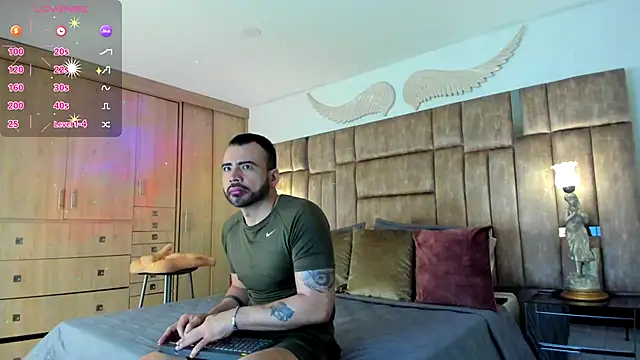 petterwilly1 online show from October 17, 2025, 3:03 pm