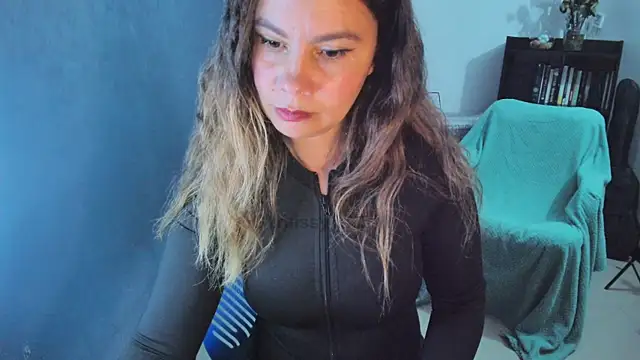 gigi stephans online show from June 25, 2026, 1:47 am
