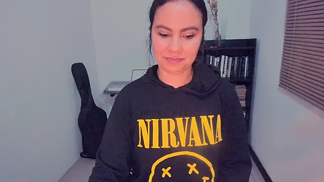 gigi stephans online show from May 5, 2026, 1:41 am