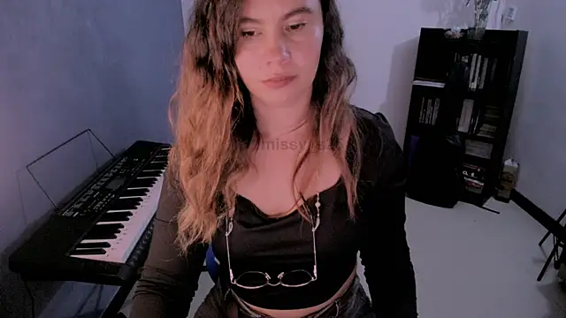 gigi stephans online show from July 27, 2026, 2:51 am