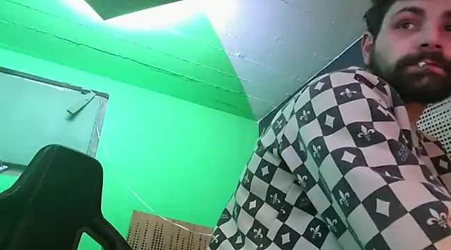 savage daddyy online show from February 9, 2025, 4:29 pm