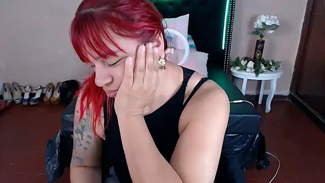 Snapshot of VioletaaaSlave chatting on June 30, 2026, 10:59 am VioletaaaSlave online show from June 30, 2026, 10:59 am