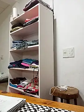 XGabrielaXX online show from October 25, 2025, 8:53 pm