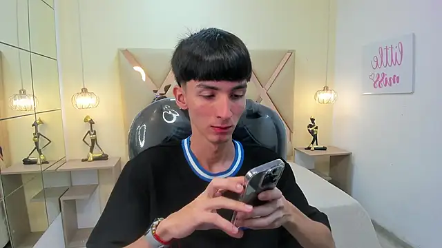 Jake evans online show from December 3, 2025, 1:10 pm