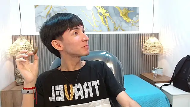 Jake evans online show from November 11, 2025, 2:01 pm