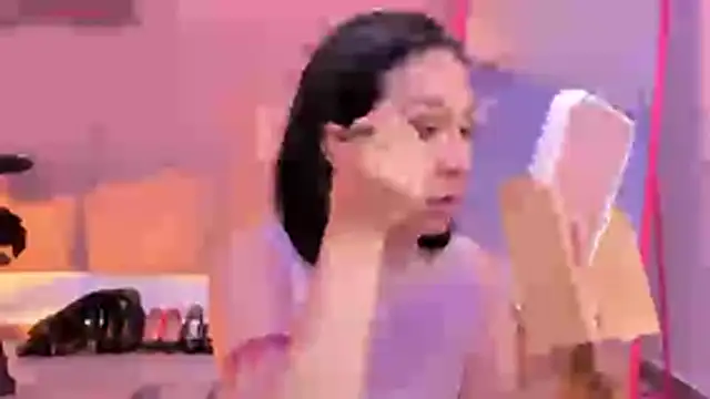 ameliaterry online show from October 27, 2025, 1:56 pm